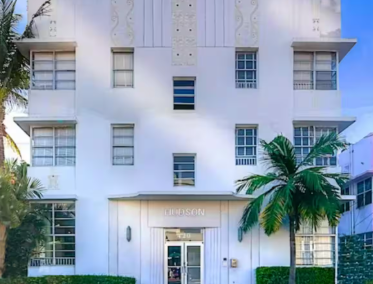South Beach/Miami Beach  , Florida 33139 United States