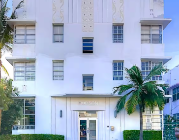 South Beach/Miami Beach  , Florida 33139 United States