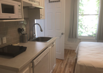 4072/Drolet St, Montreal, QC H2W 2L4 Canada