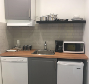 56/Rue Guilbault O, Montréal, QC H2X 1S1 Canada